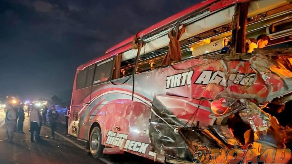 Kecelakaan Bus Rombongan SMP Bogor di Tol Pandaan-Malang Telan 4 Korban Jiwa